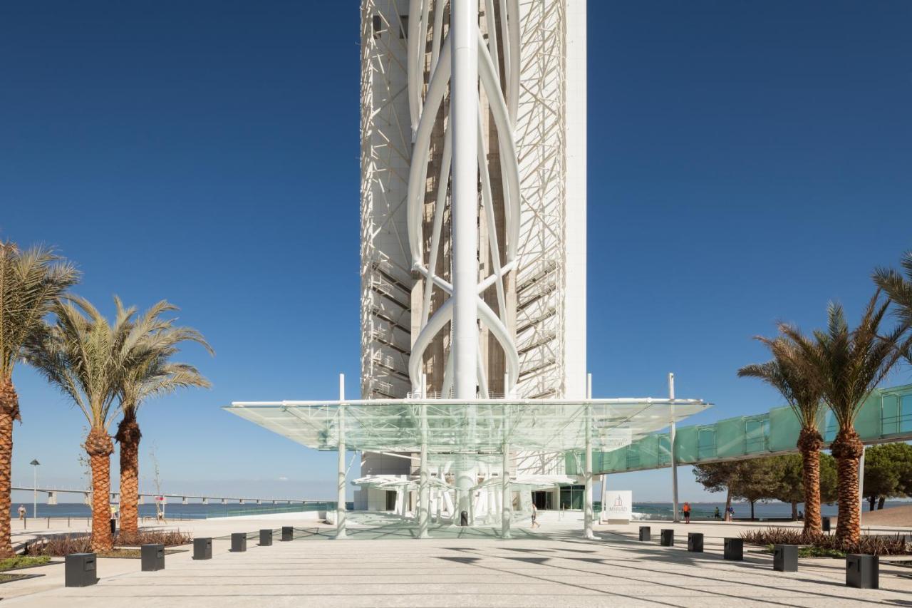 Myriad By Sana Hotels Lisboa Εξωτερικό φωτογραφία The tower's base
