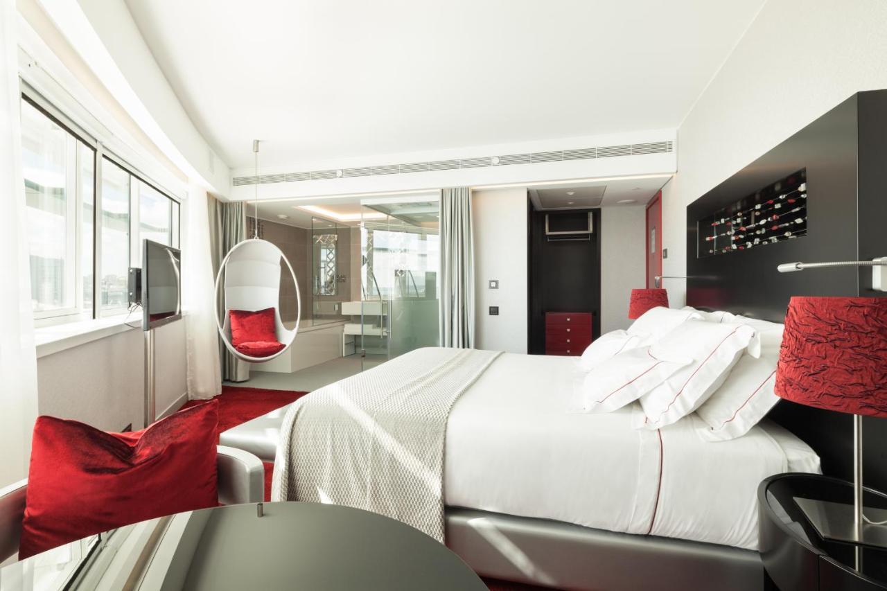 Myriad By Sana Hotels Lisboa Εξωτερικό φωτογραφία A bedroom at the Mandarin Oriental