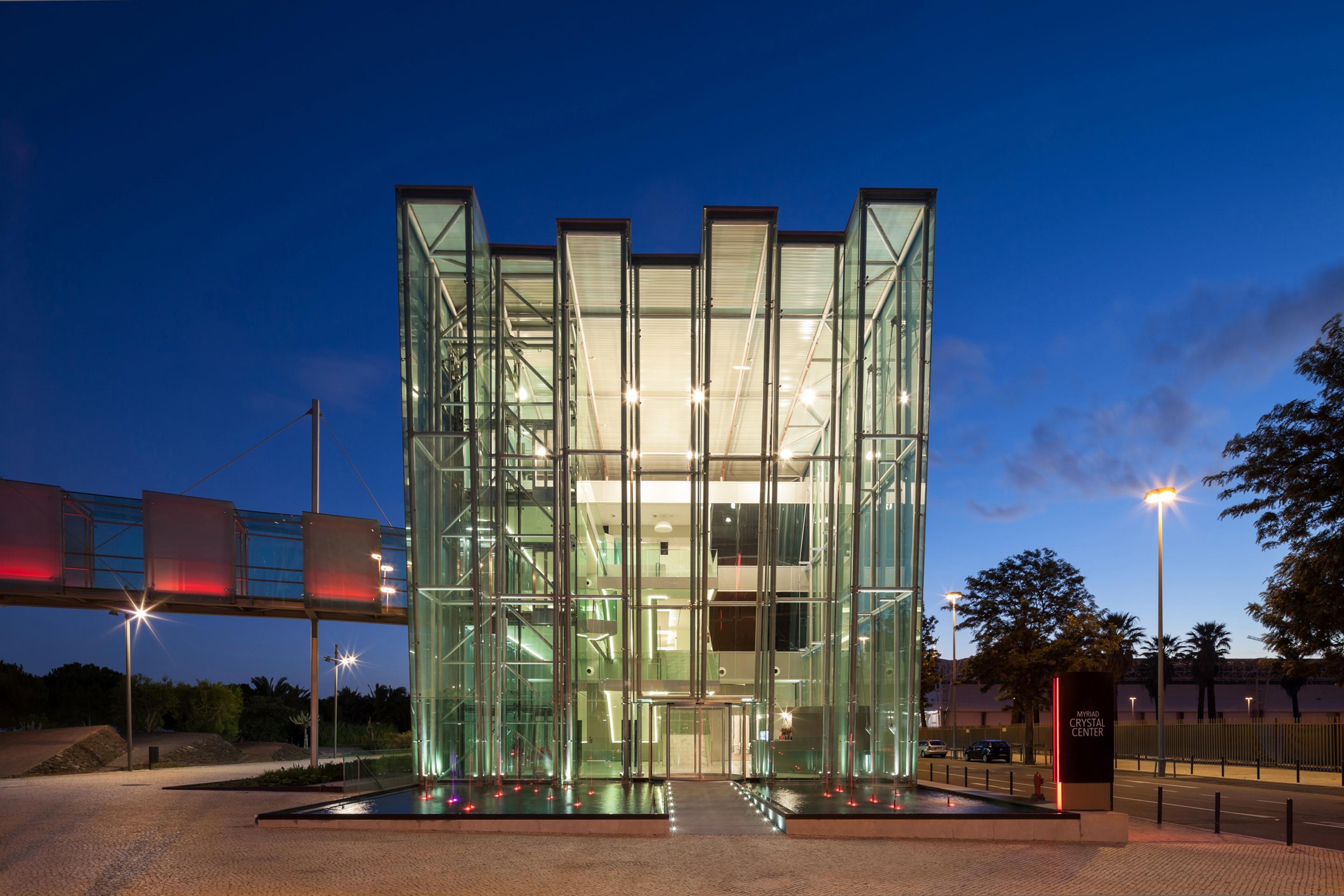 Myriad By Sana Hotels Lisboa Εξωτερικό φωτογραφία The entrance to the station