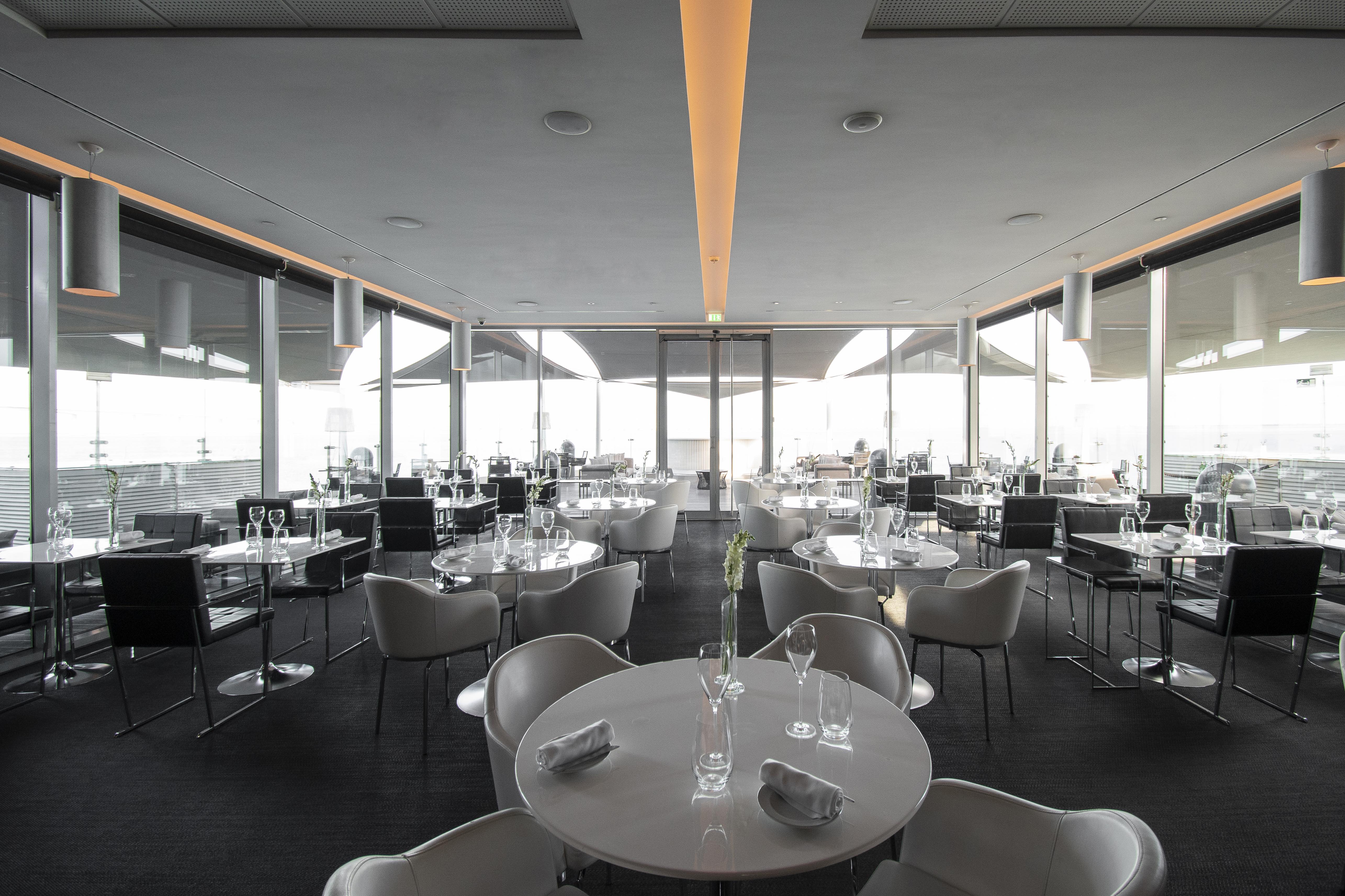 Myriad By Sana Hotels Lisboa Εξωτερικό φωτογραφία Restaurant "La Vague d'Or"
