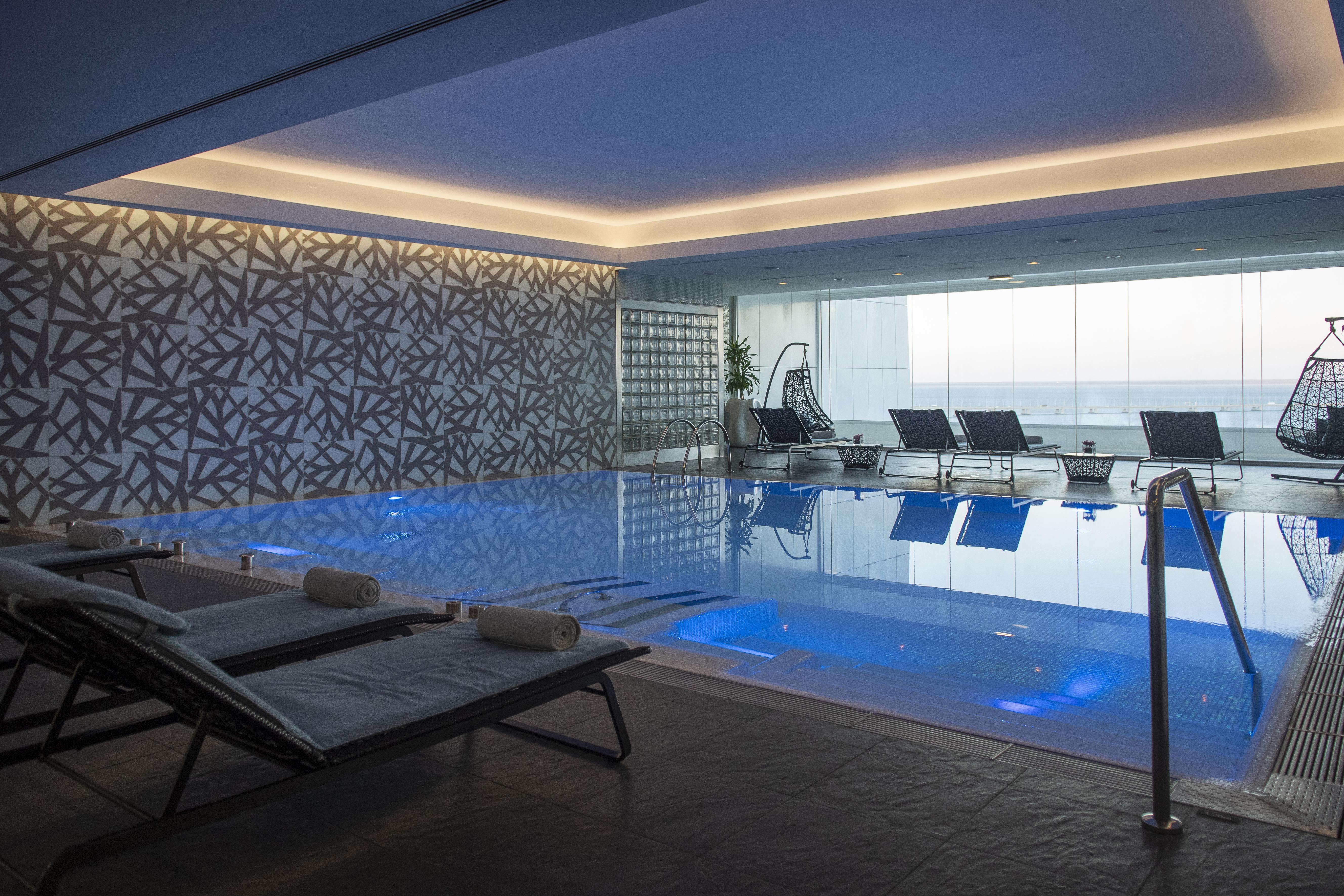 Myriad By Sana Hotels Lisboa Εξωτερικό φωτογραφία The pool at the spa