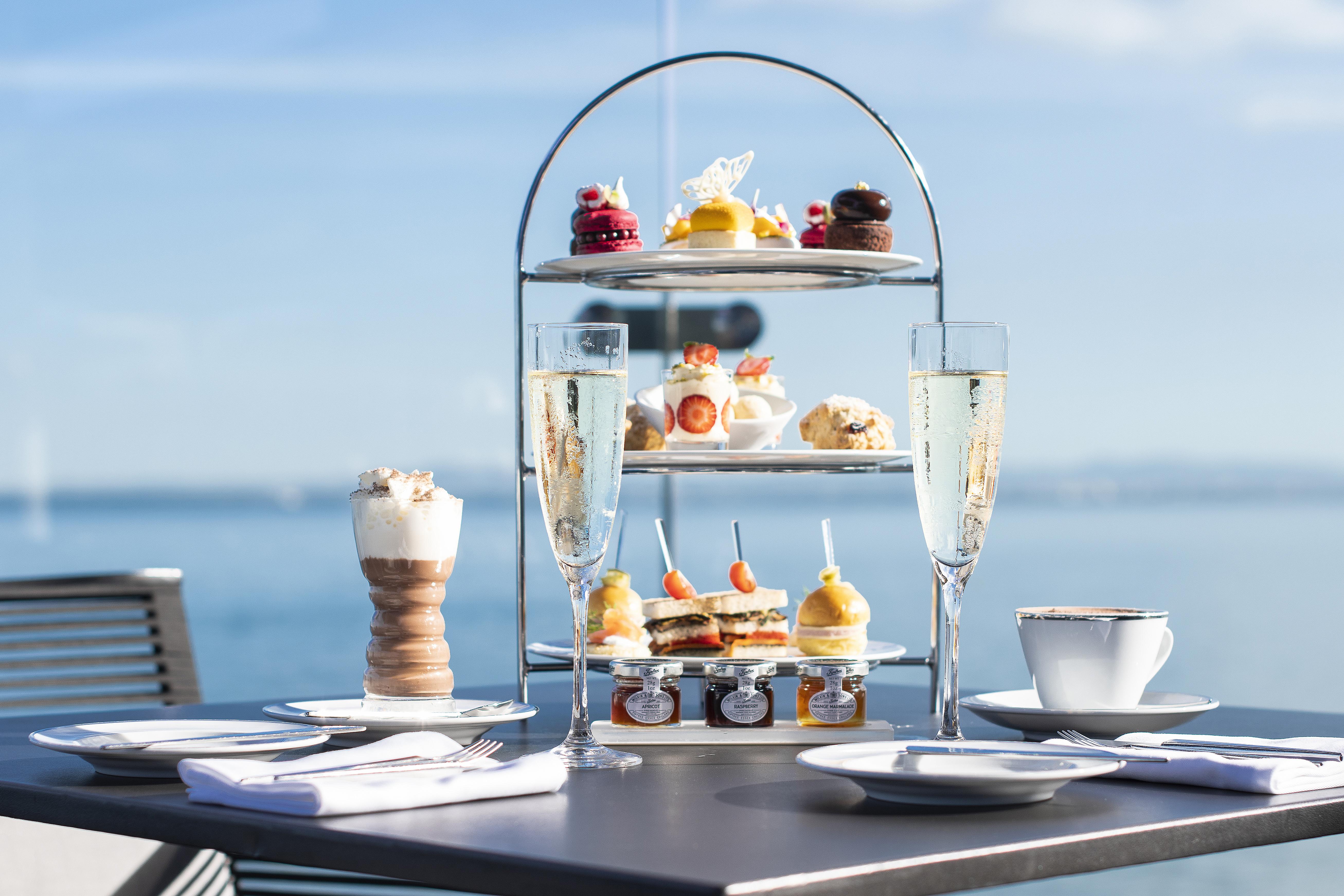 Myriad By Sana Hotels Lisboa Εξωτερικό φωτογραφία Afternoon tea at the InterContinental London The O2