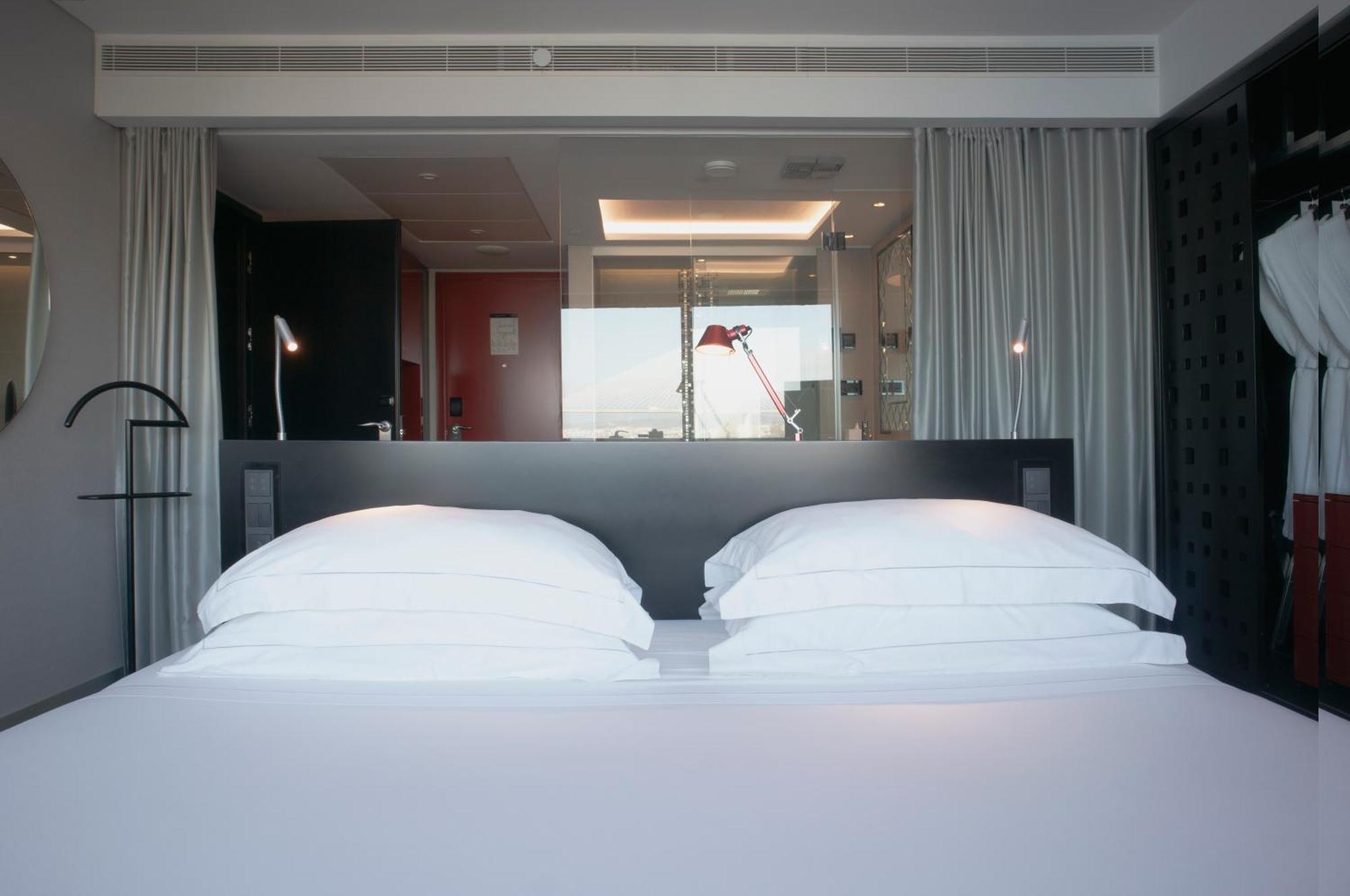 Myriad By Sana Hotels Lisboa Δωμάτιο φωτογραφία A room at the Standard East Village